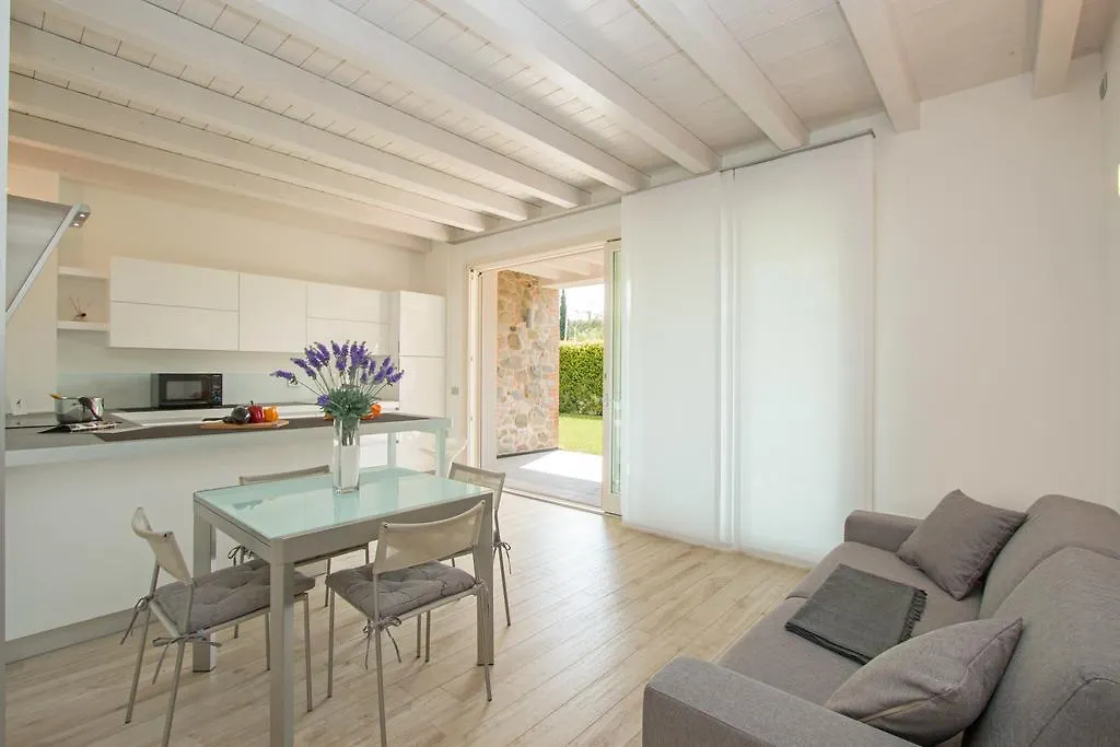 Warda Apartment Desenzano del Garda